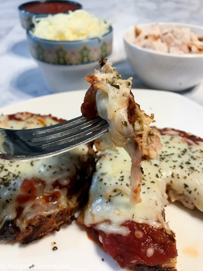 https://www.midgetmomma.com/wp-content/uploads/2019/08/Chicken-Parm-Chaffle-5.jpg