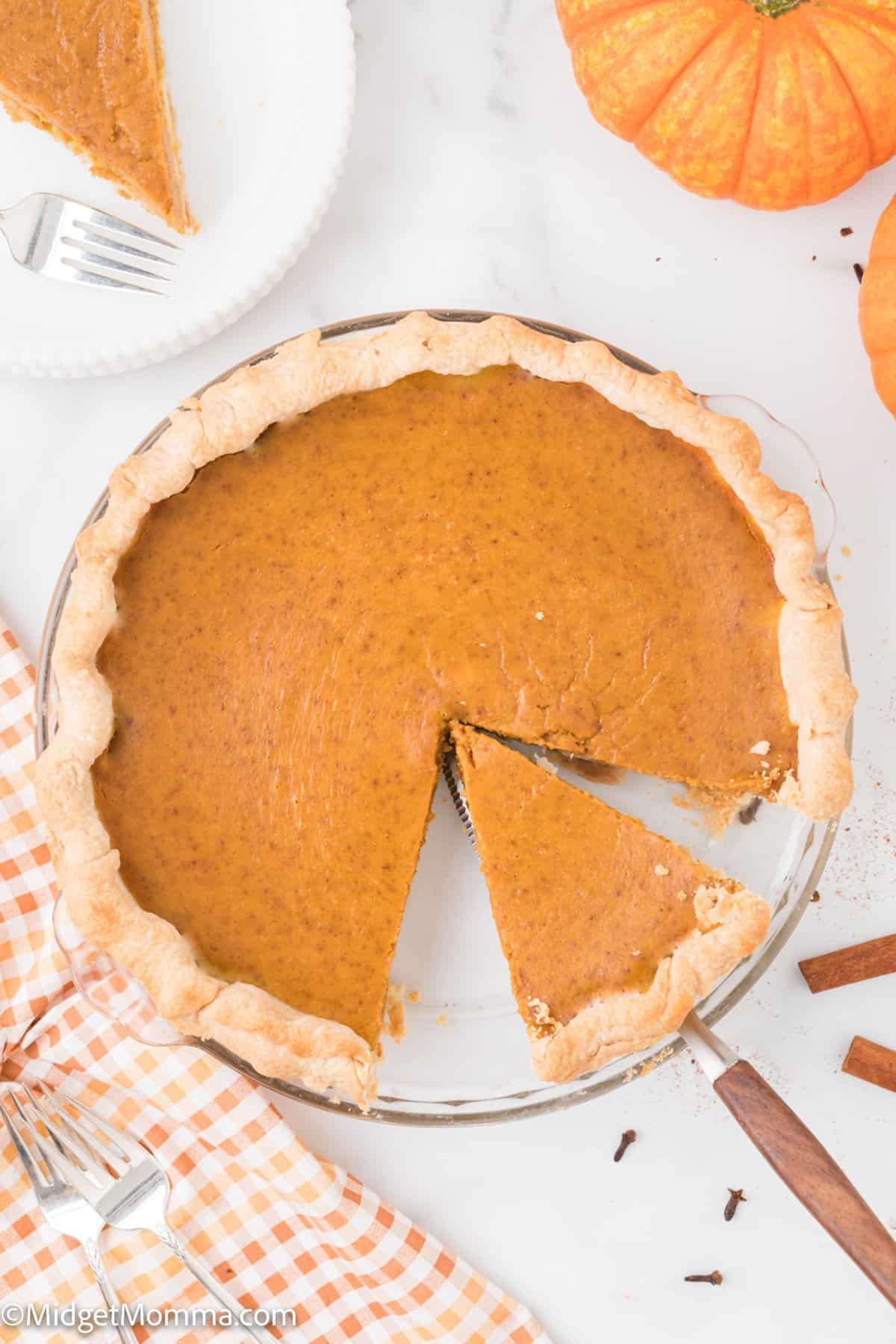 overhead photo of simple pumpkin pie recipe
