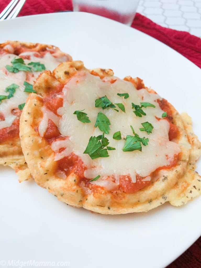 Mini Keto Pizza with Chaffle Pizza Crust • MidgetMomma