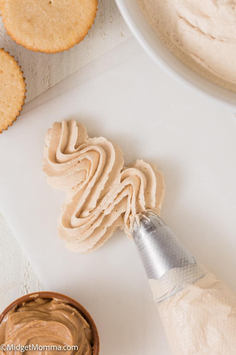 Peanut Butter Buttercream Frosting Recipe • MidgetMomma