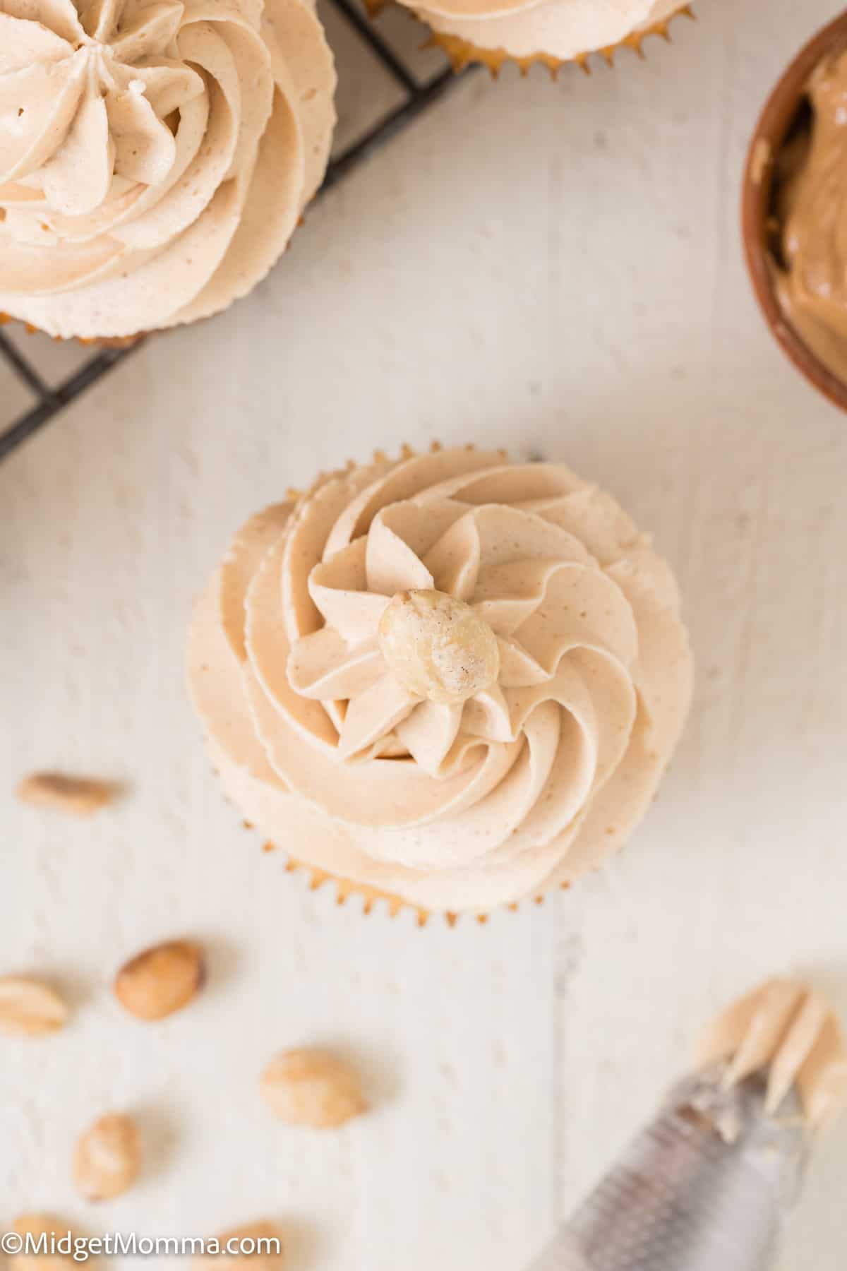 overhead photo of a cupcake 