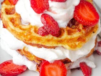 Strawberry shortcake dessert chaffle