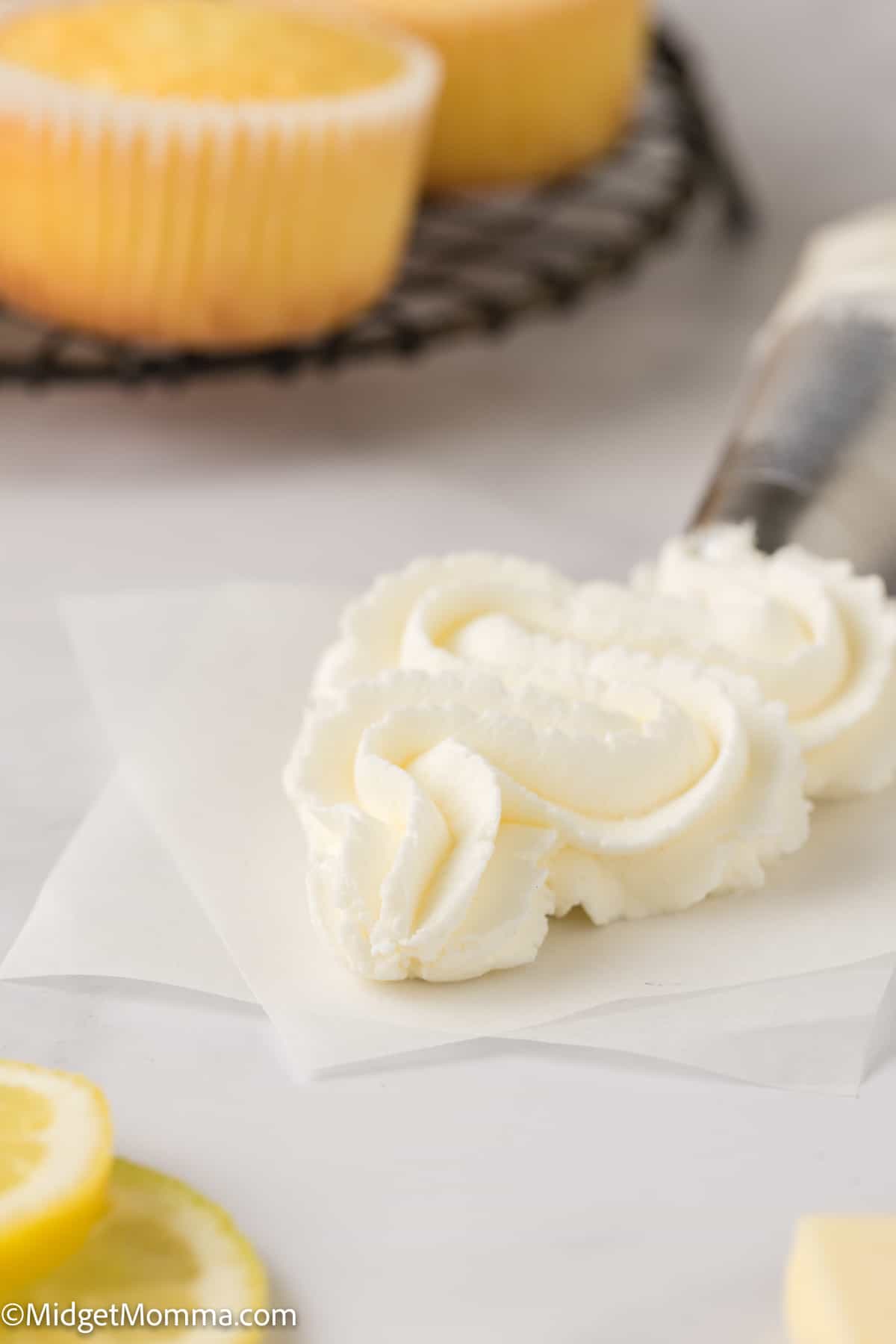 lemon buttercream frosting swirl