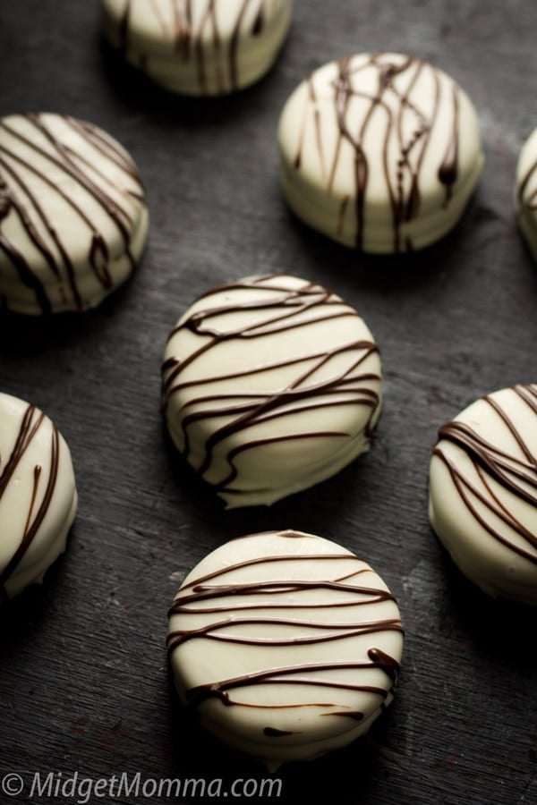 How to make Chocolate Covered Oreo Cookies