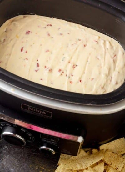 Crock Pot White Queso Dip-