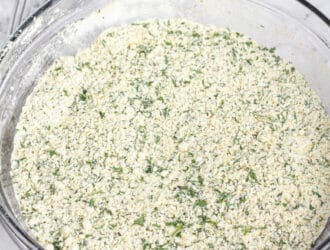 Homemade Ranch dressing mix recipe finished in a clear bowl
