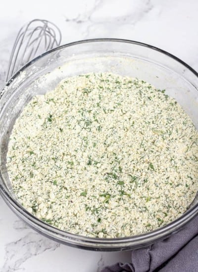 Homemade Ranch dressing mix recipe finished in a clear bowl