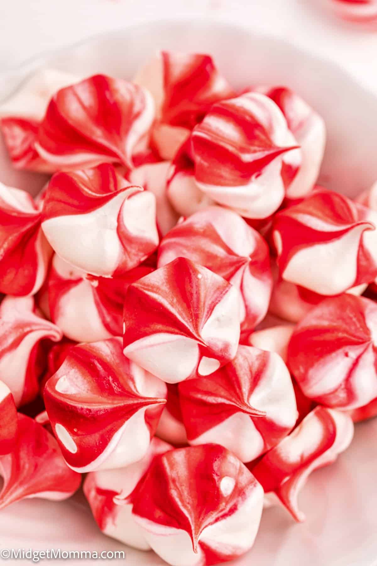 Peppermint Meringue Cookies