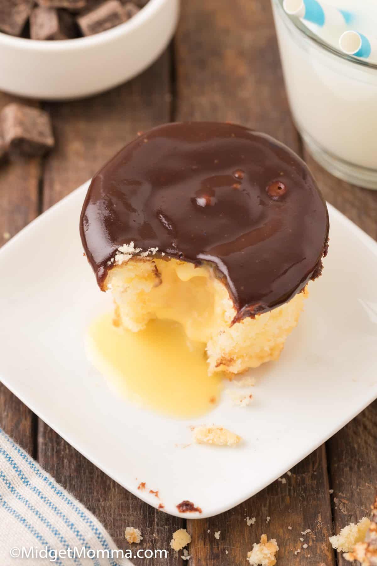 Boston Cream Pie Cupcakes