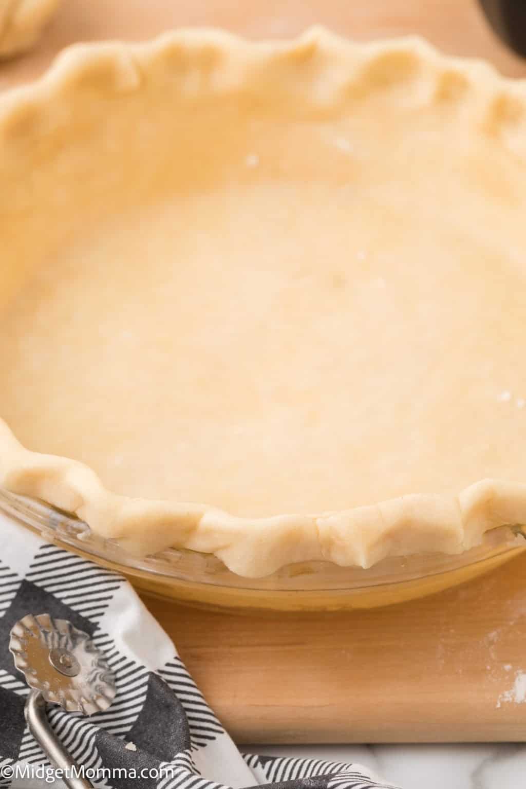 How to Make a Pie Crust (Homemade Pie Crust Directions)