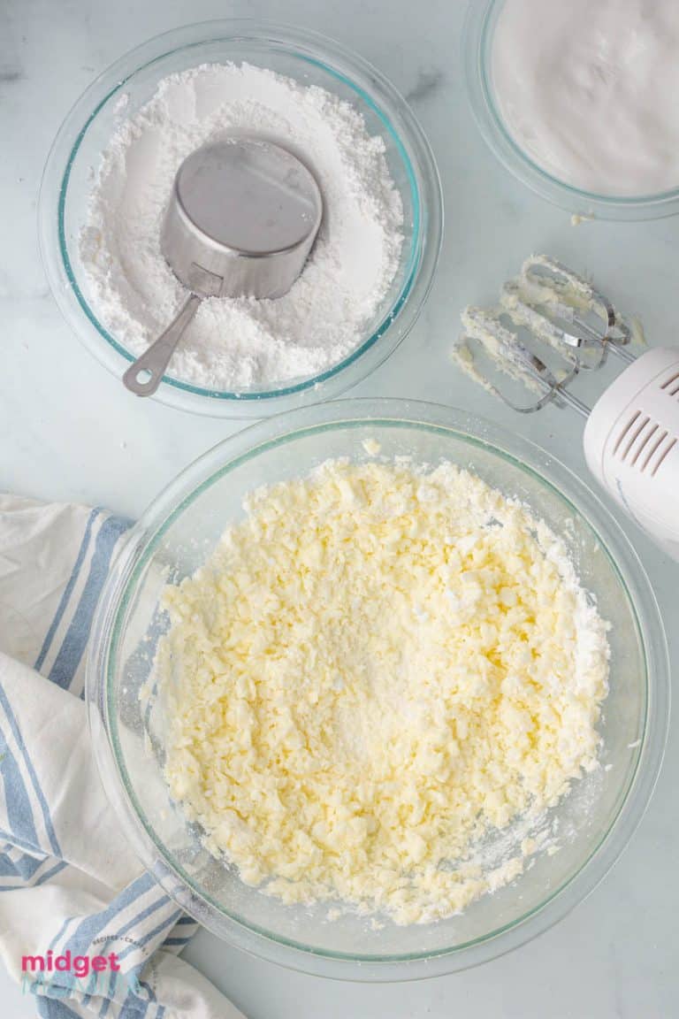 Marshmallow Buttercream Frosting Recipe • MidgetMomma