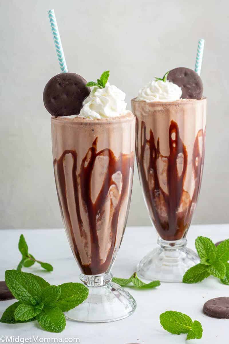 Mint Chocolate Cookie Milkshake