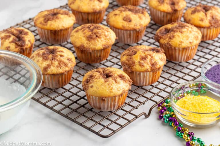 Homemade Mardi Gras Cinnamon Muffins Recipe • MidgetMomma