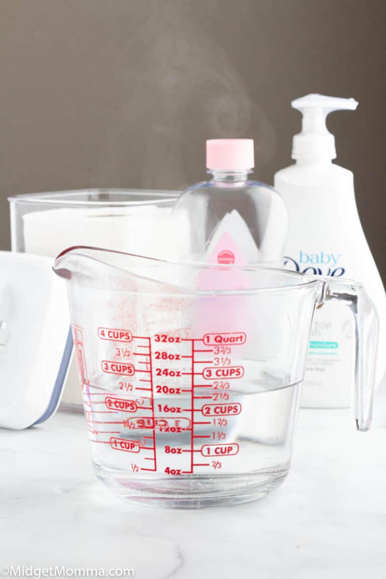 How to Make How to Make Homemade Baby Wipes • MidgetMomma