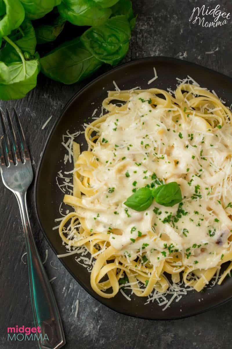 Roasted Garlic Cream Sauce