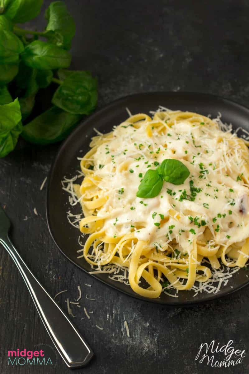 Roasted Garlic Cream Sauce