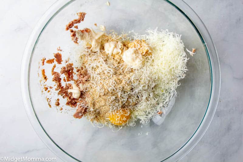 tuna cakes ingredients in a bowl