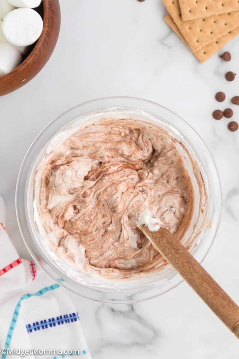 Easy Oven Baked S'Mores Dip Recipe • MidgetMomma