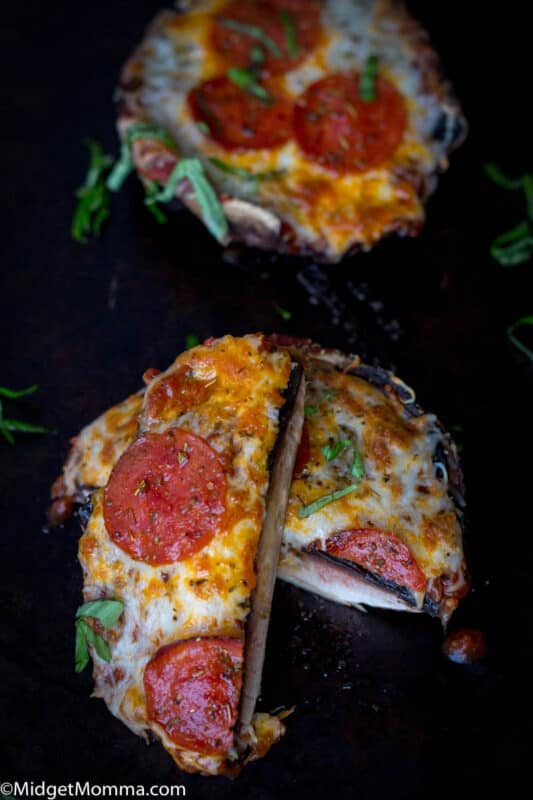 Portobello Mushroom Pizza • MidgetMomma