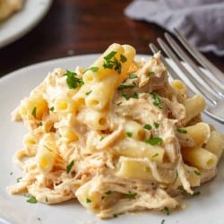 Slow Cooker Creamy Italian Chicken Pasta