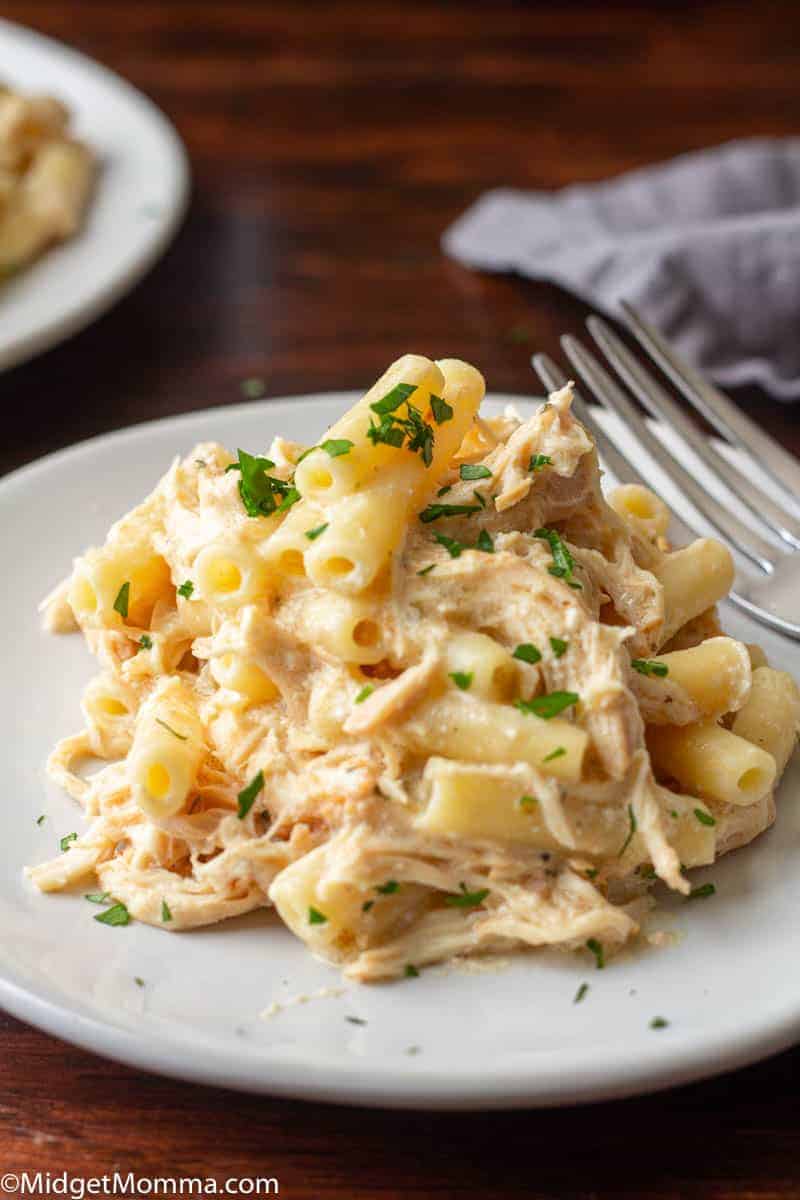 Slow Cooker Creamy Italian Chicken Pasta (Olive Garden Chicken Pasta)