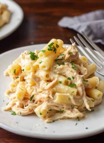 Slow Cooker Creamy Italian Chicken Pasta