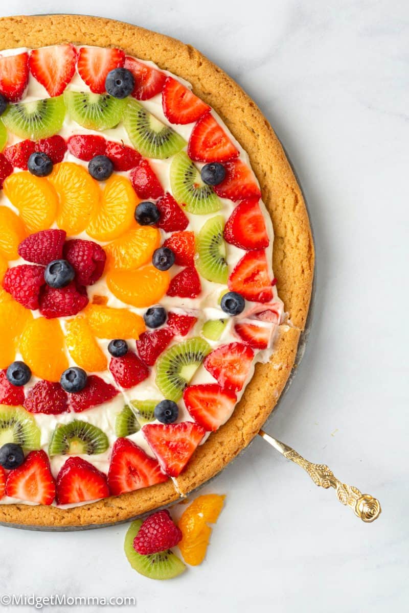 Fruit Pizza Recipe with Sugar Cookie Crust