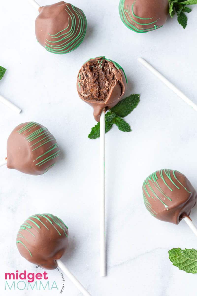 Thin Mint Cookie Cake Pops