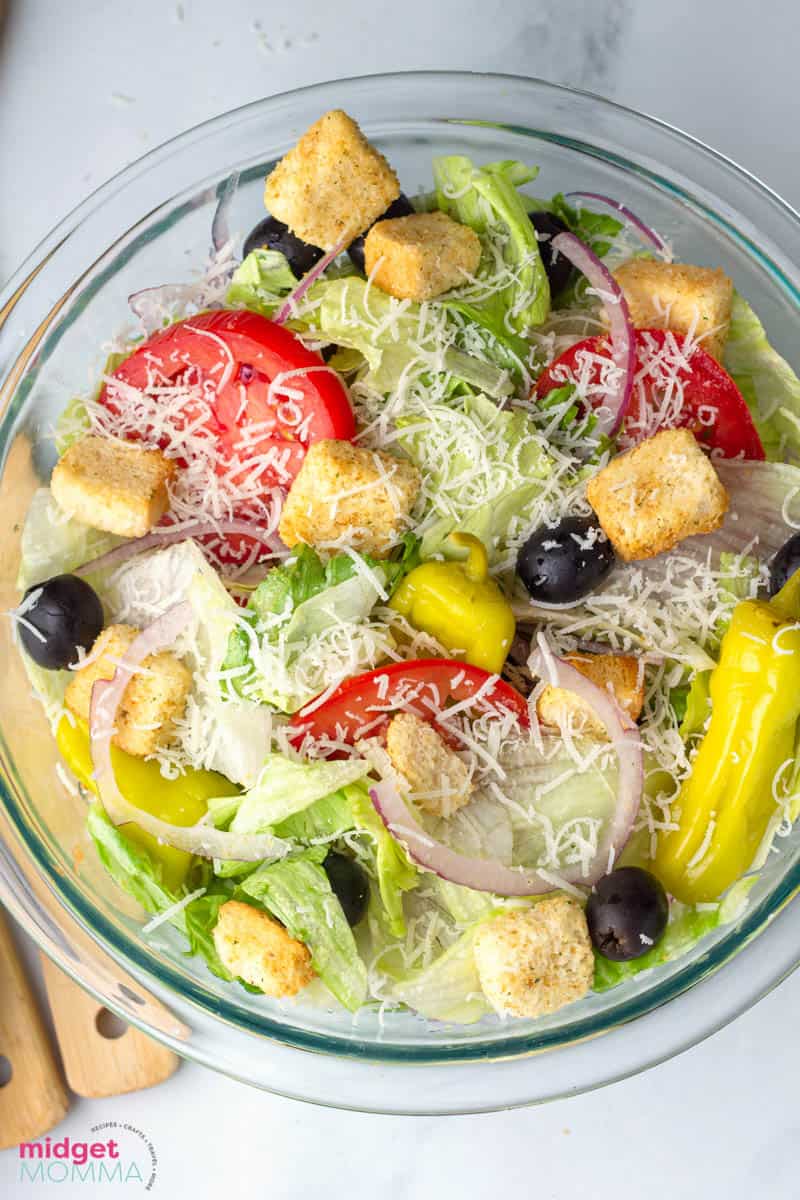 Olive Garden Salad Recipe with homemade olive garden salad dressing