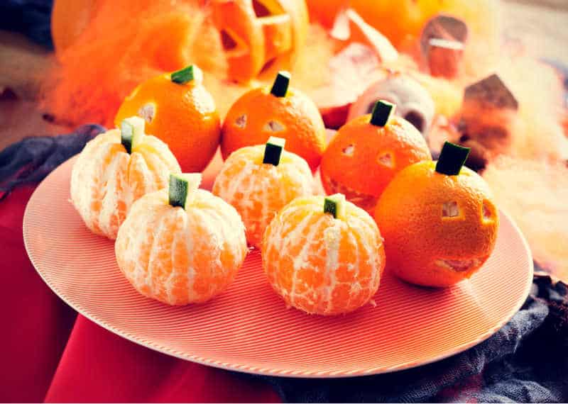 mandarin oranges pumpkins