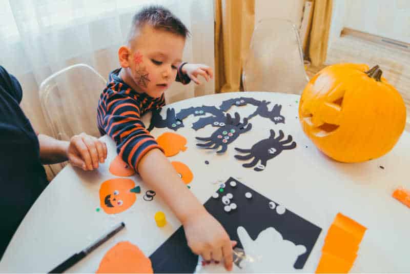 toddler halloween party crafts