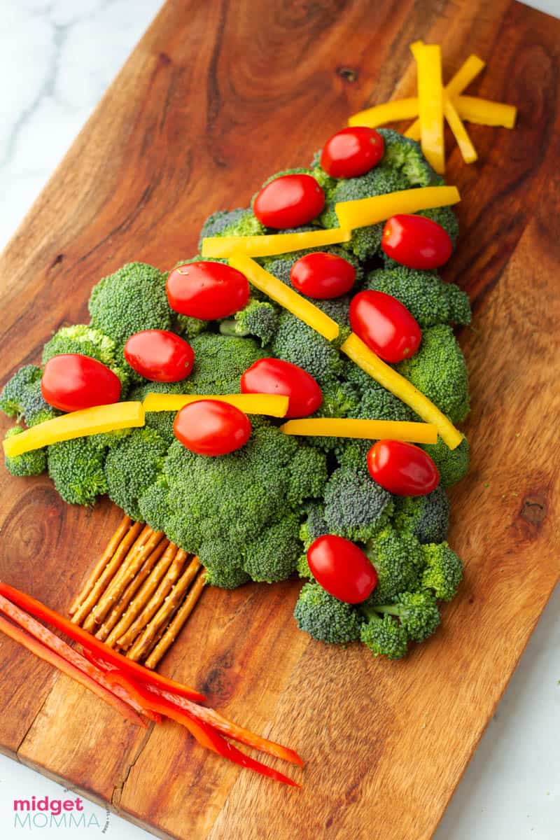 Christmas Tree Crudite Board (Christmas Tree Veggie Platter)