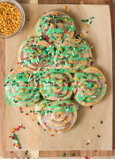 Christmas tree cinnamon rolls