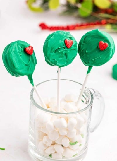 Grinch Oreo Pops