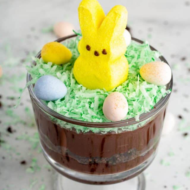 Easter Chocolate Pudding Parfaits • MidgetMomma