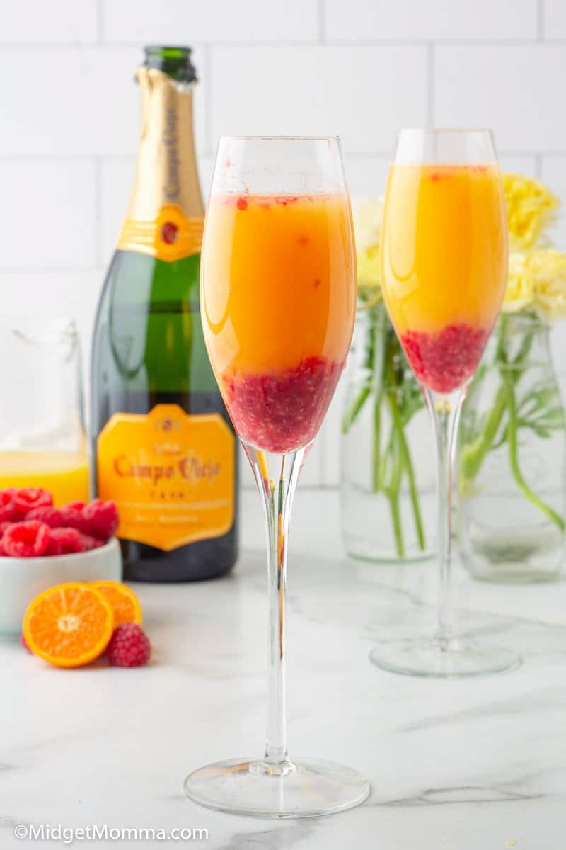 https://www.midgetmomma.com/wp-content/uploads/2021/04/Raspberry-Mimosas-23.jpg