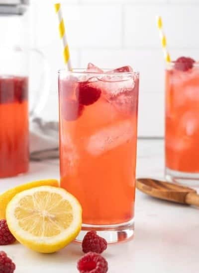 cropped-Raspberry-Lemonade-Recipe-21.jpg