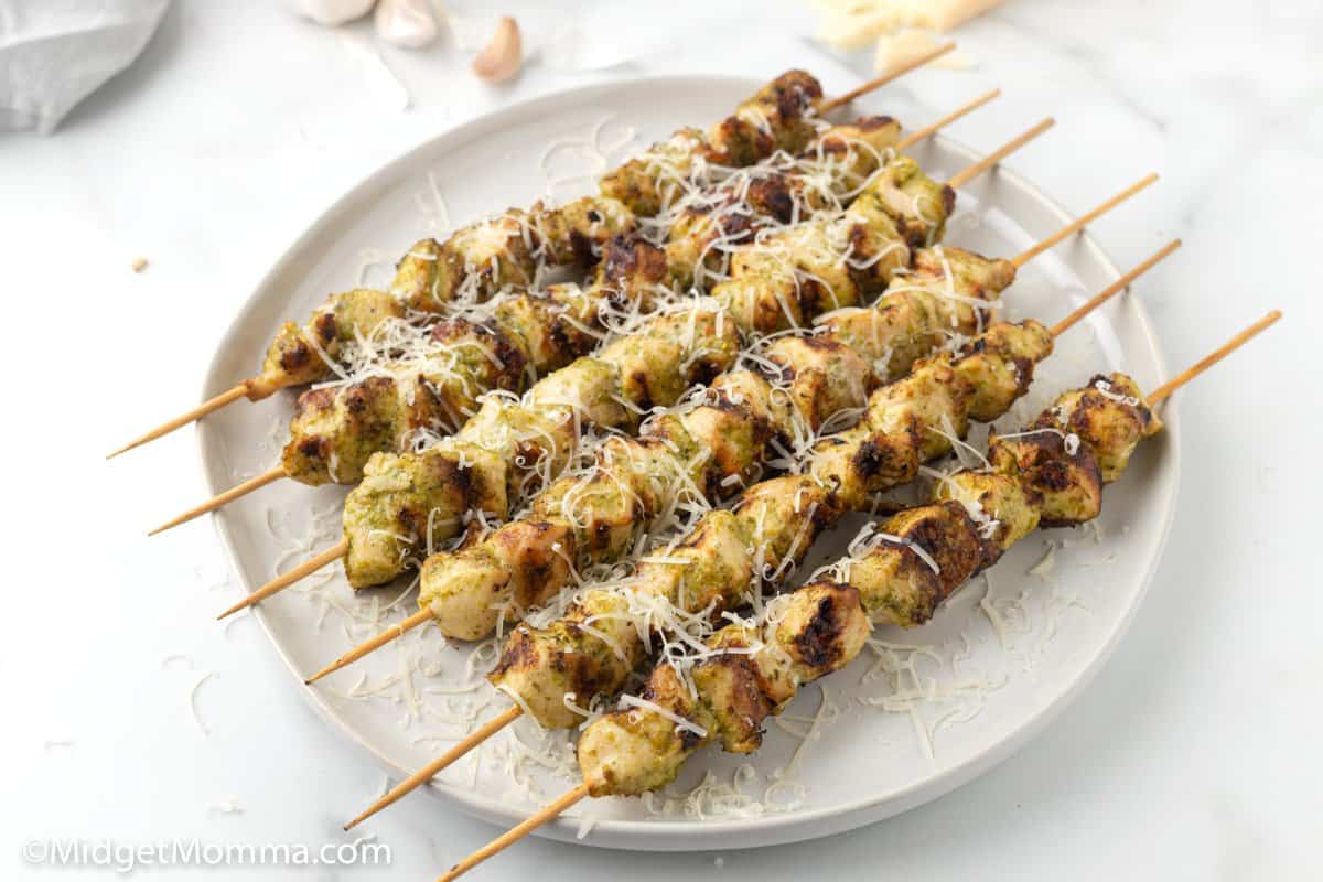 Parmesan Pesto Grilled Chicken Kabobs • MidgetMomma