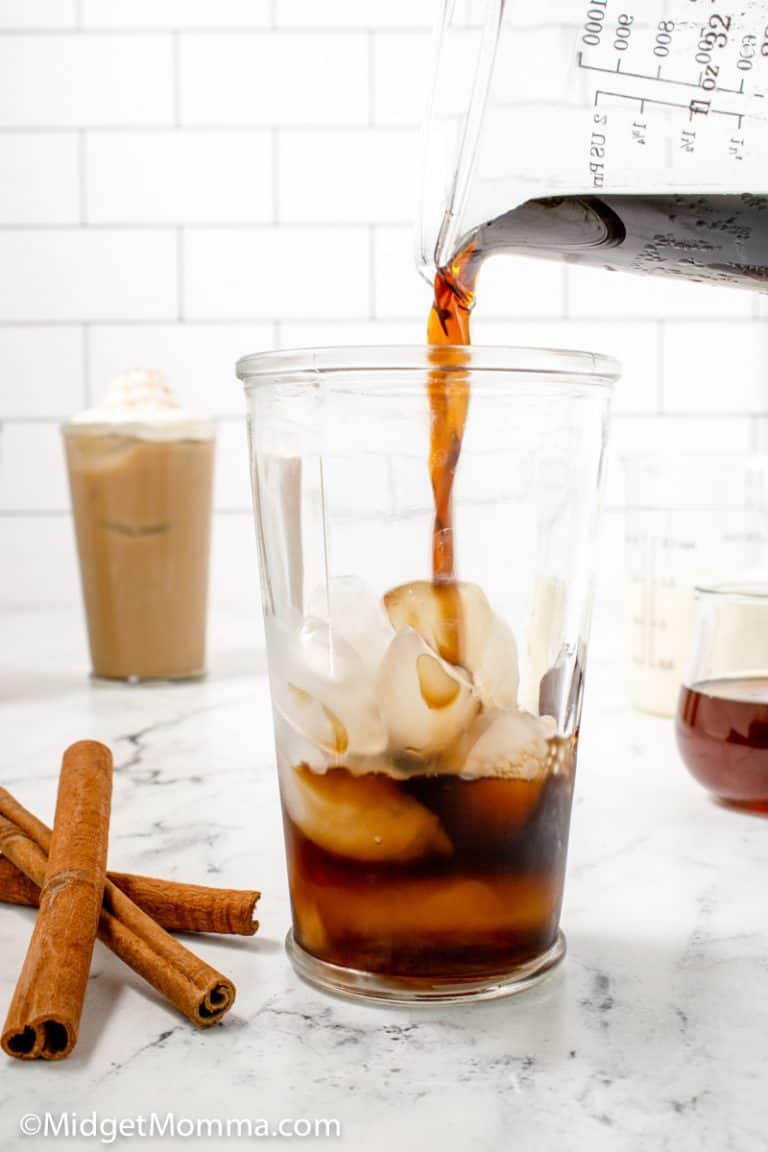 Cinnamon Dolce Latte Recipe (Iced and Hot Directions)