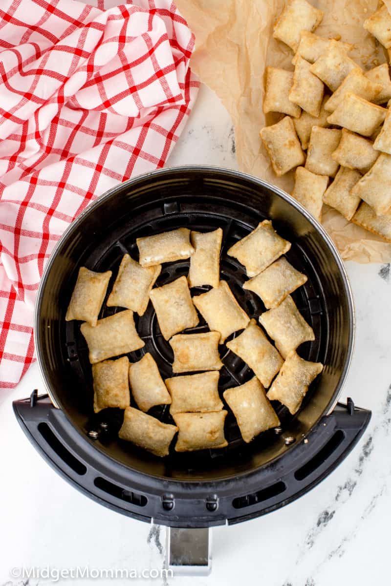Air Fryer Frozen Pizza Rolls