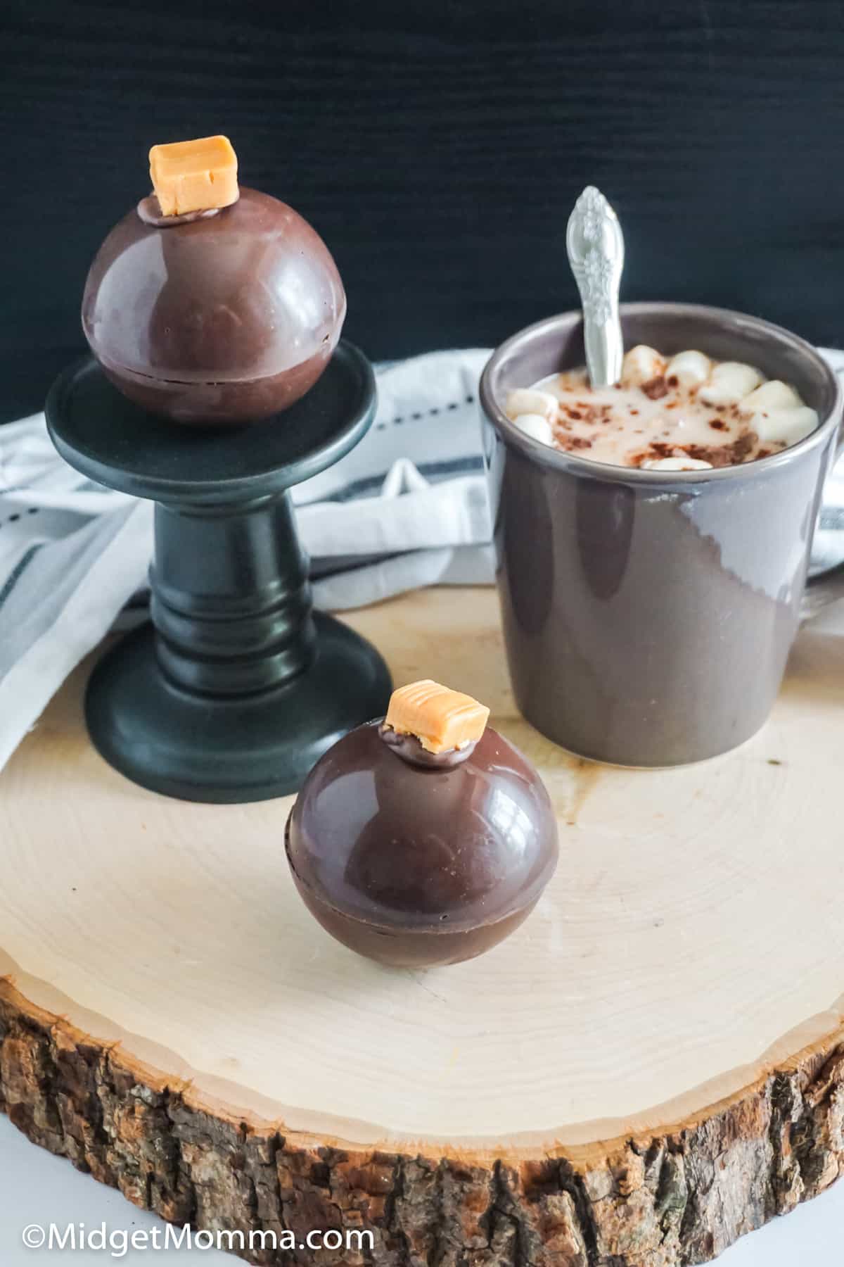 Caramel Hot Chocolate Bombs