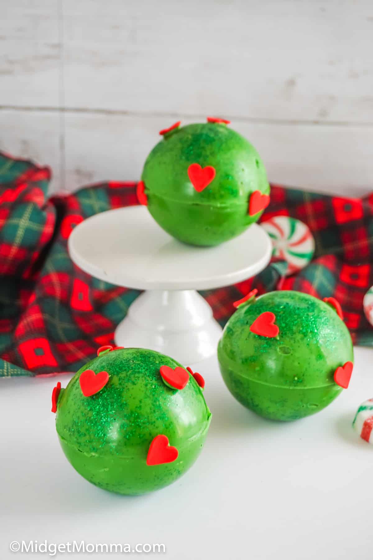 Grinch hot chocolate bombs