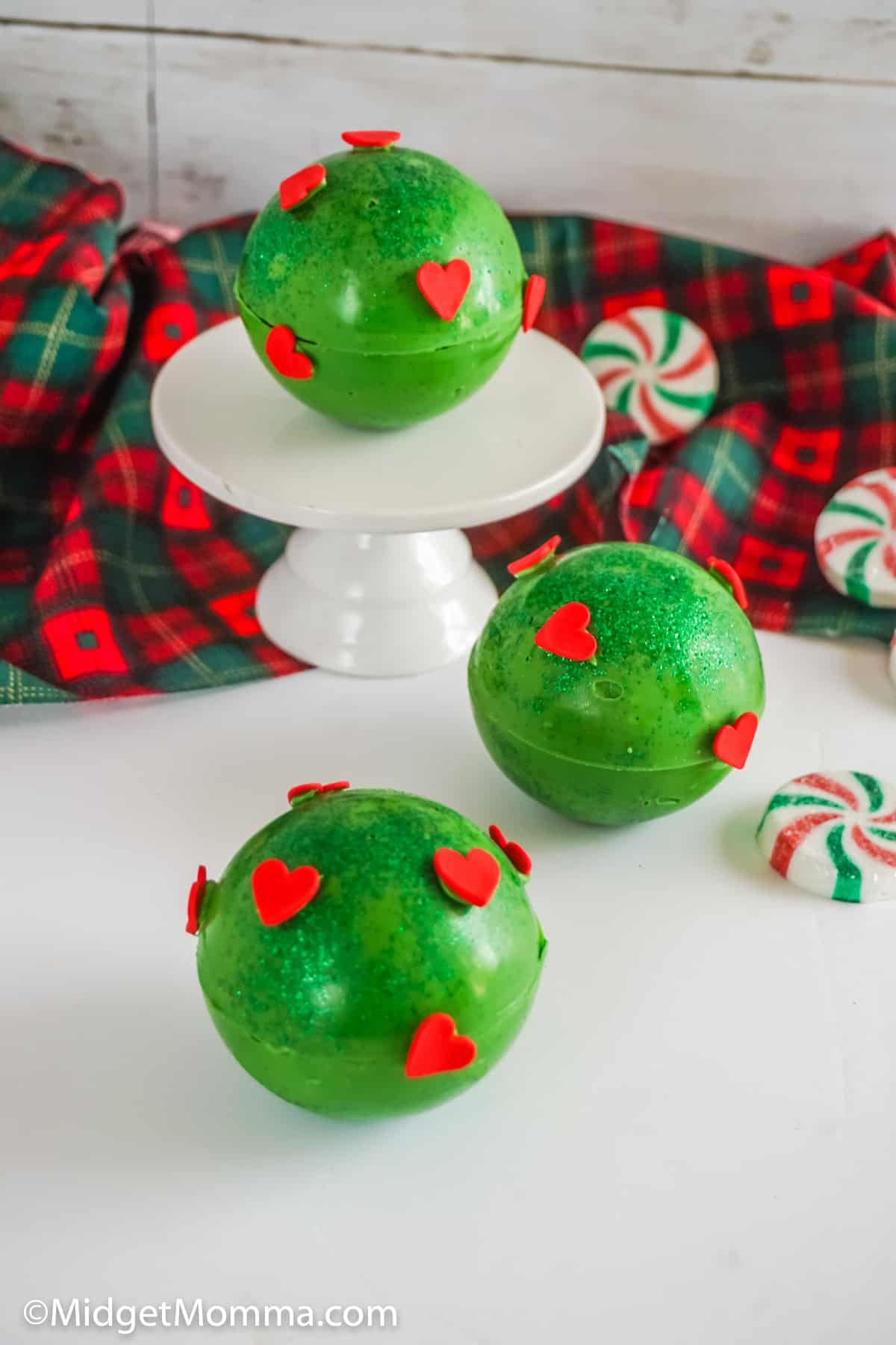 Grinch hot chocolate bombs