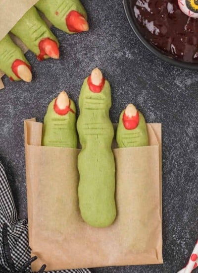 cropped-witch-finger-halloween-sugar-cookies-57.jpg