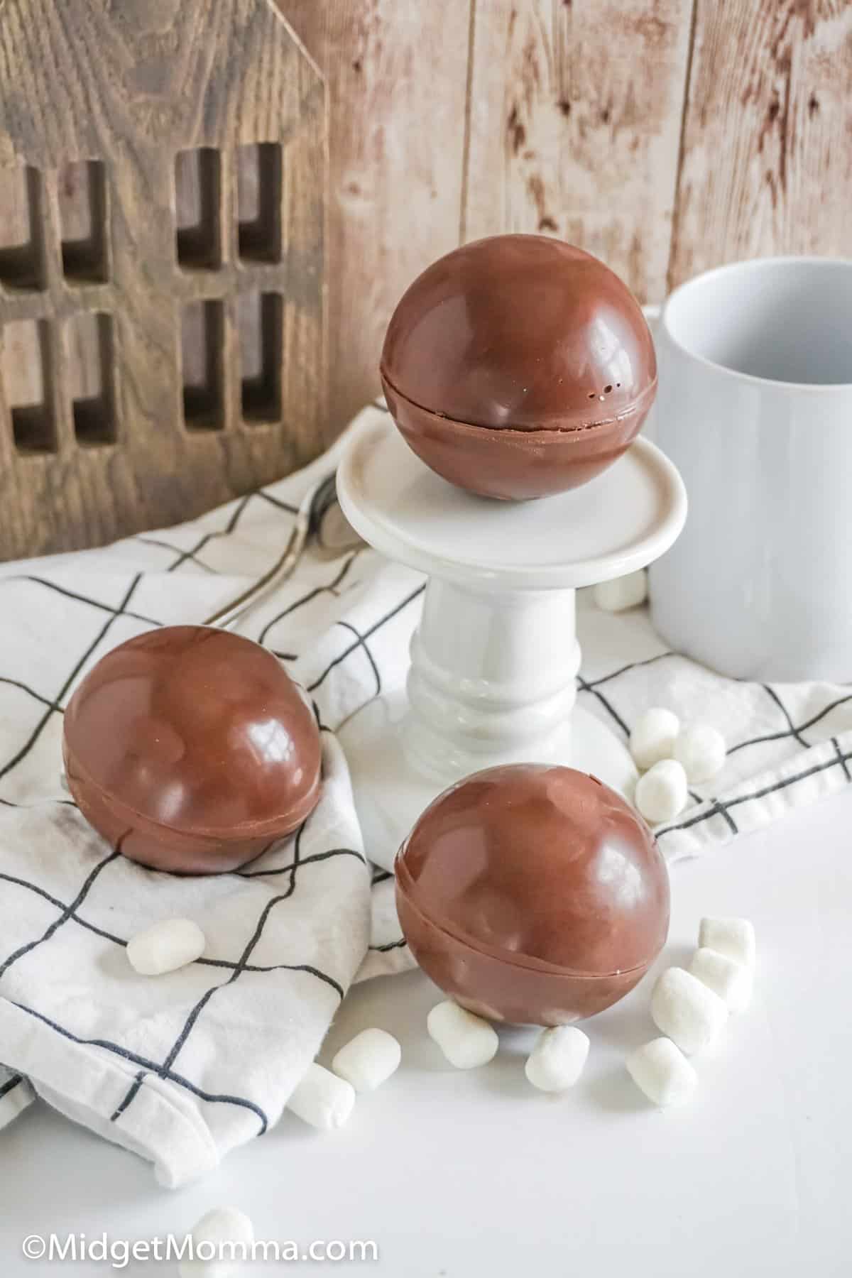 how to make hot chocolate bombs