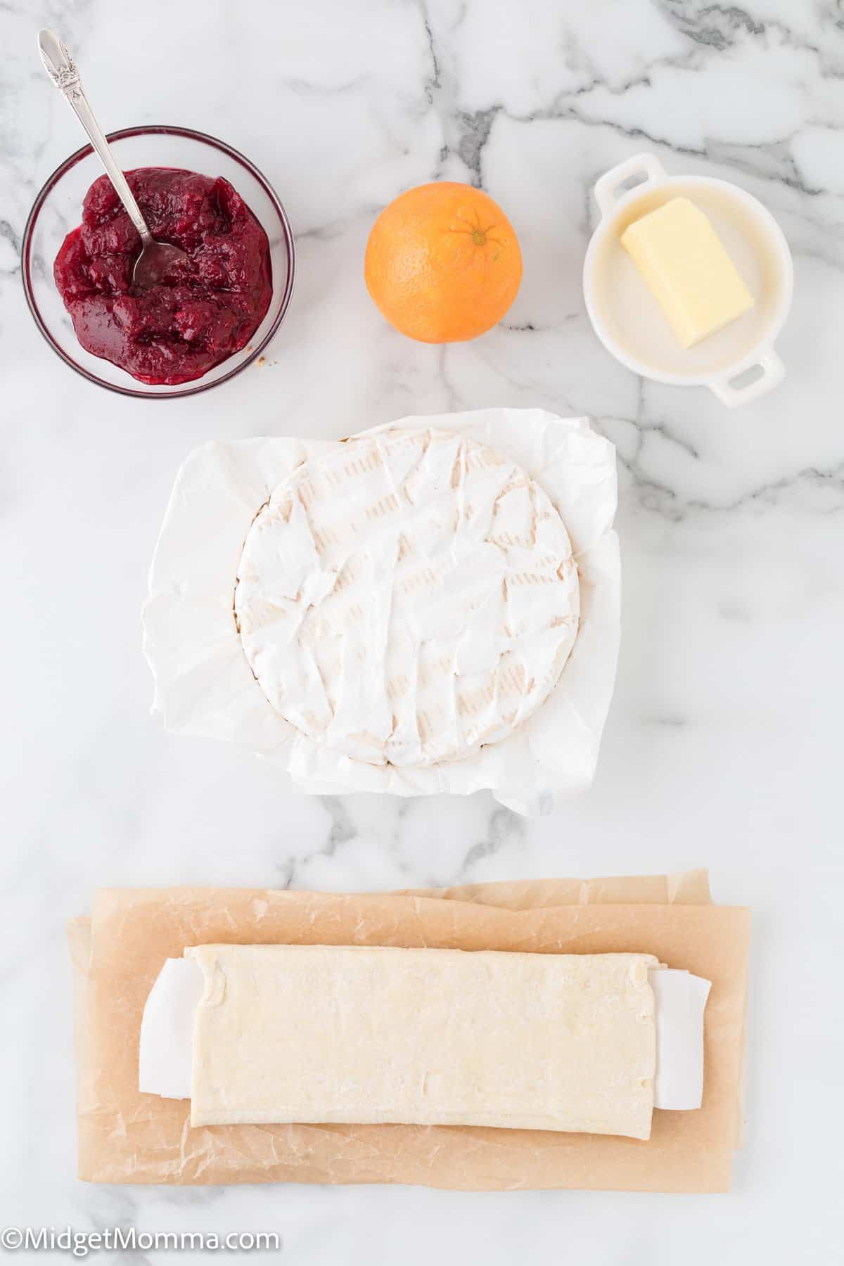 Cranberry Baked Brie ingredients