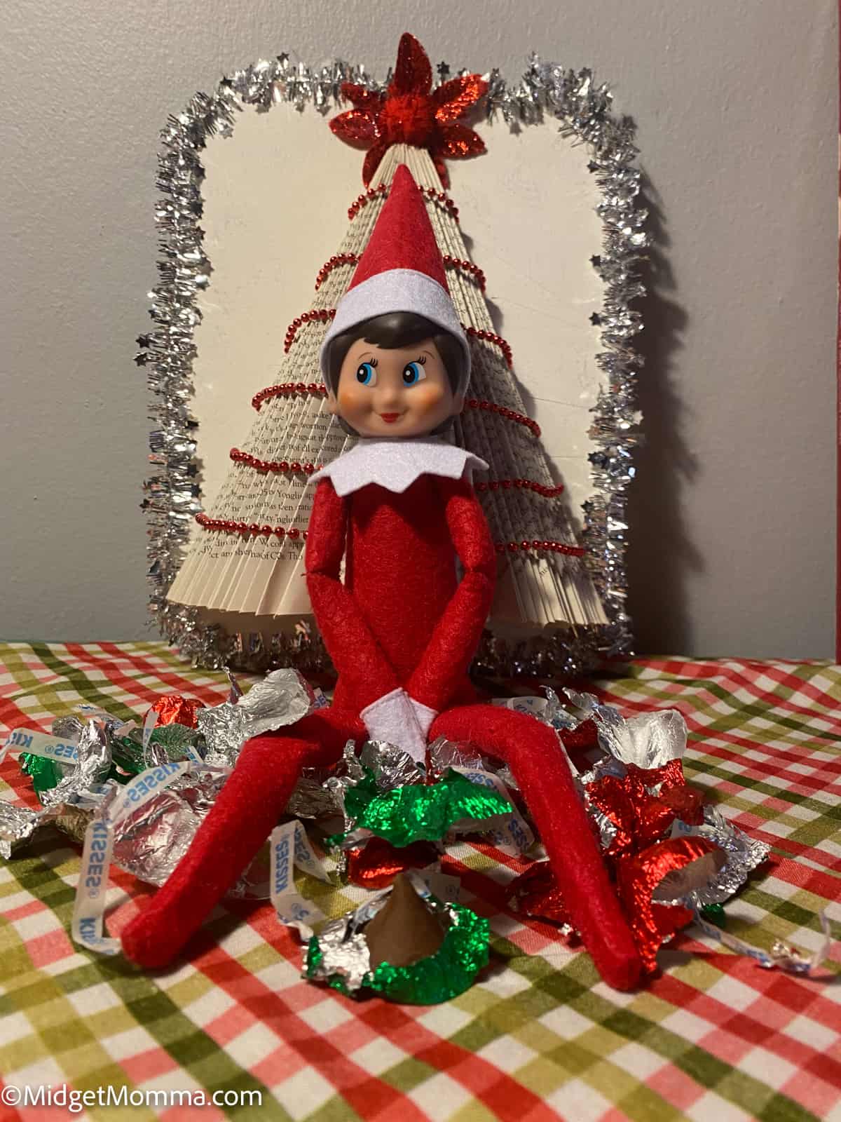 elf on the shelf with candy