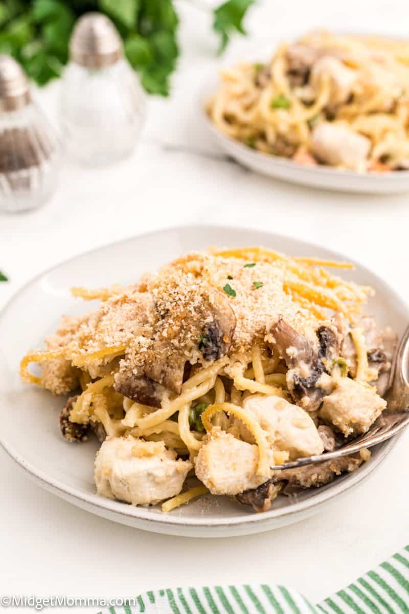 Chicken Tetrazzini • MidgetMomma