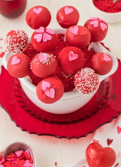 Valentine's Day Red Velvet Cake Pops