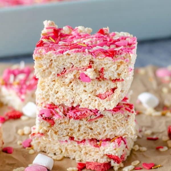 Valentine's Day Rice Krispie Treats • MidgetMomma